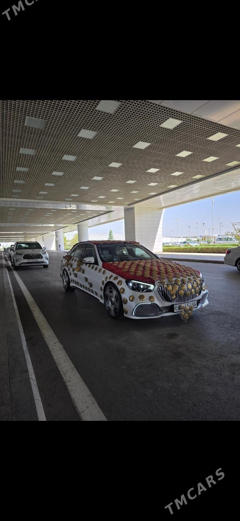 Mercedes-Benz C350 2009 - 300 000 TMT - Багир - img 6