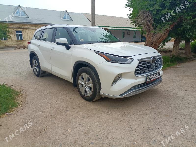 Toyota Highlander 2021 - 580 000 TMT - Туркменабат - img 1