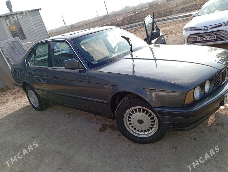 BMW 520 1991 - 45 000 TMT - Ýolöten - img 5