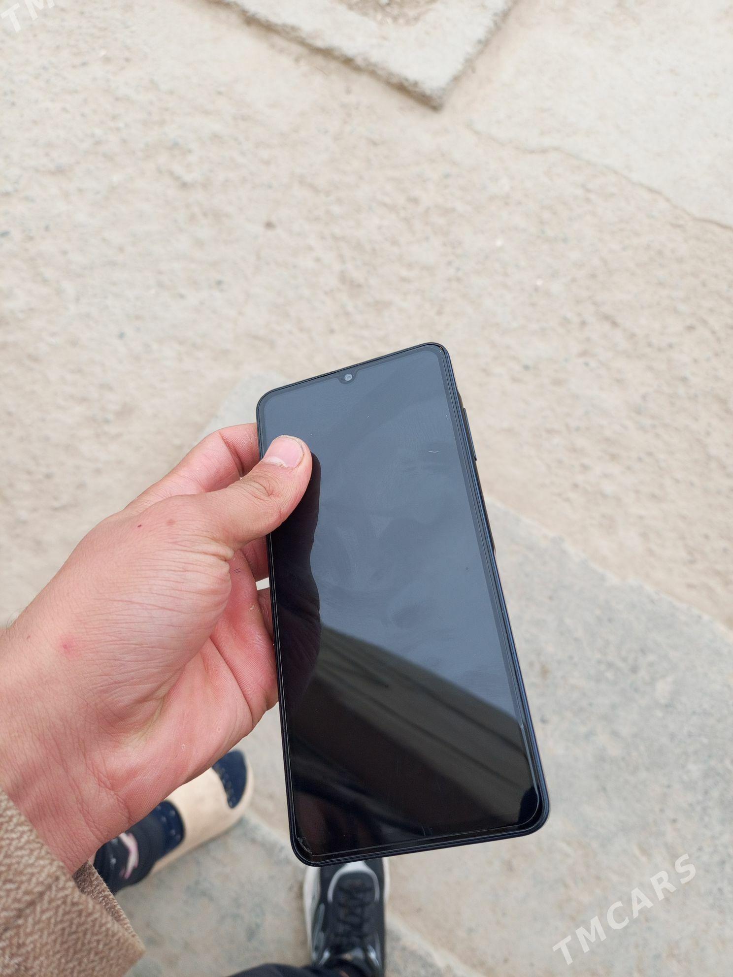 Samsung a06 4 64 - Мары - img 7