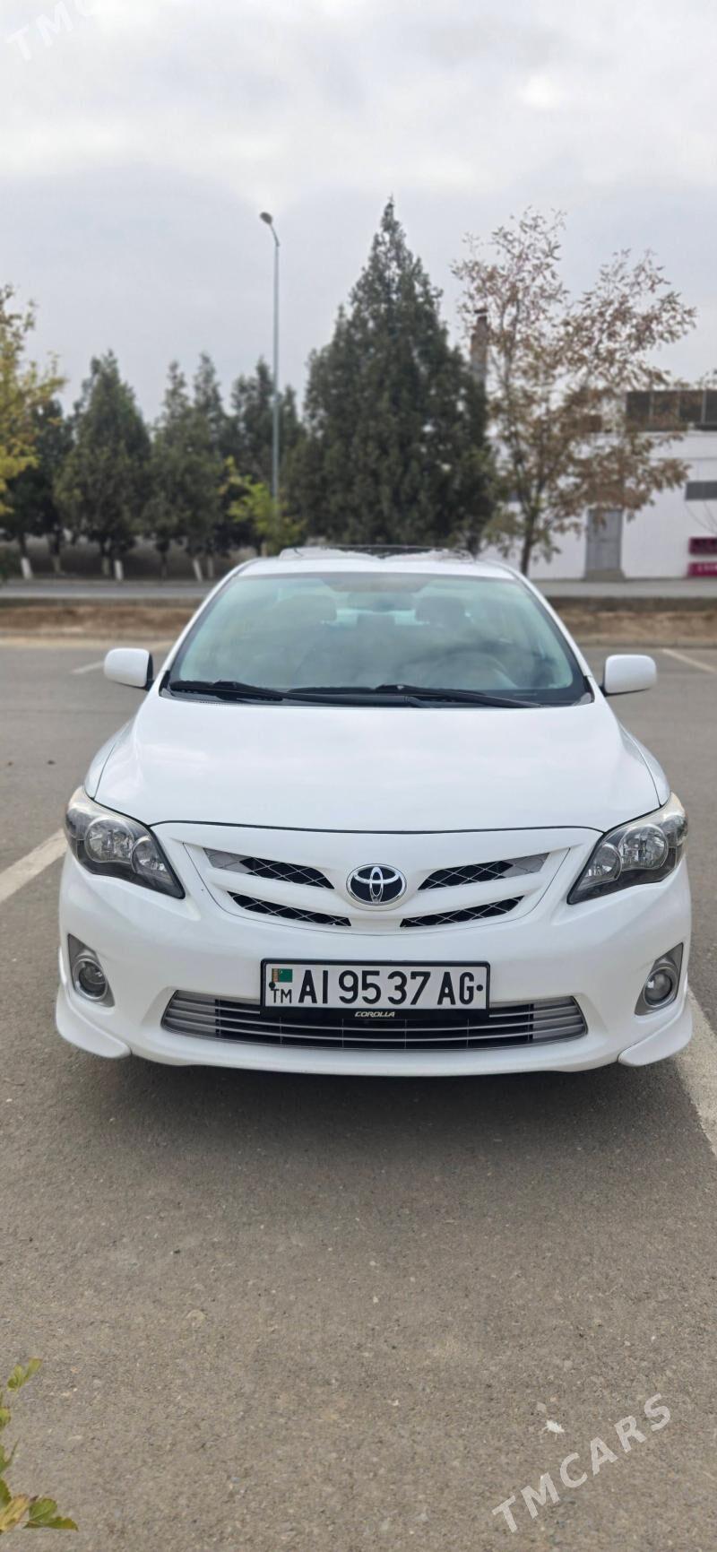 Toyota Corolla 2013 - 197 000 TMT - Бузмеин - img 5