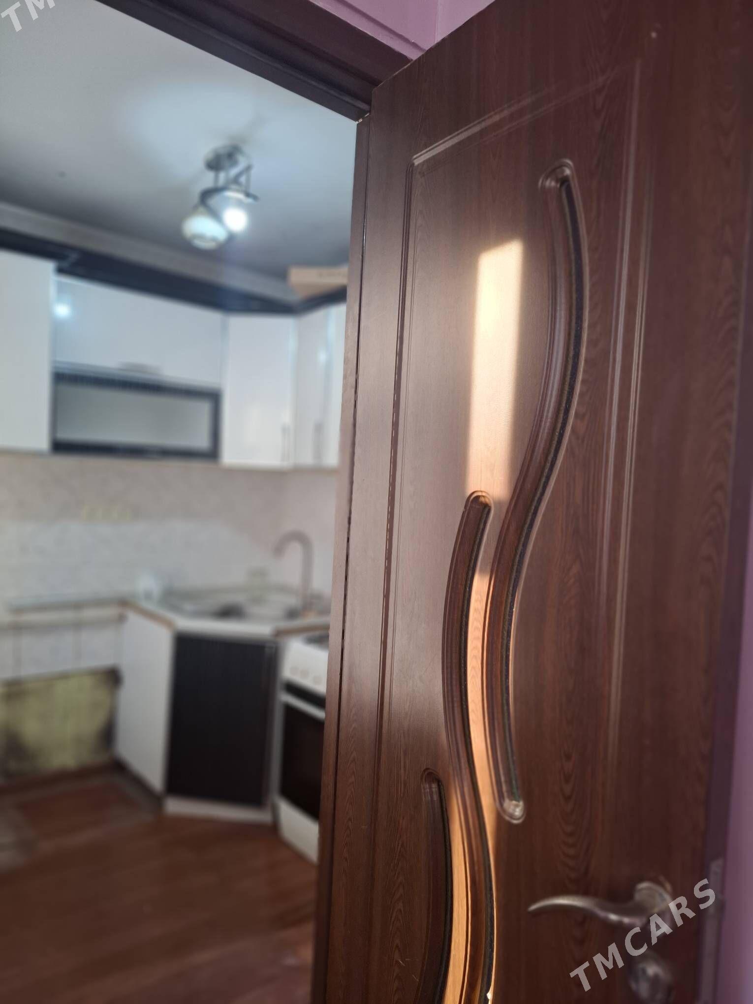 1kom satlyk kwartira 2edilen - Туркменабат - img 2