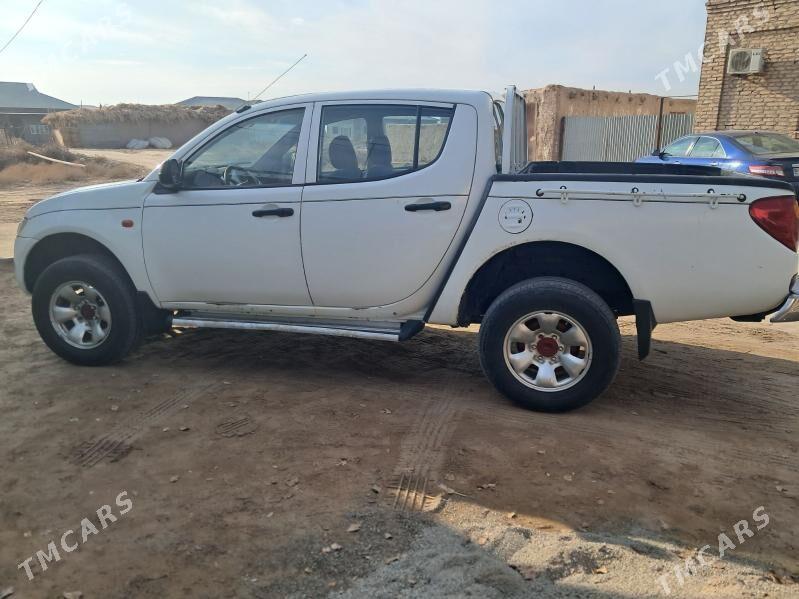 Mitsubishi L200 2008 - 78 000 TMT - Шабатский этрап - img 2