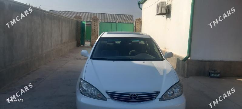 Toyota Camry 2005 - 196 000 TMT - Кака - img 3