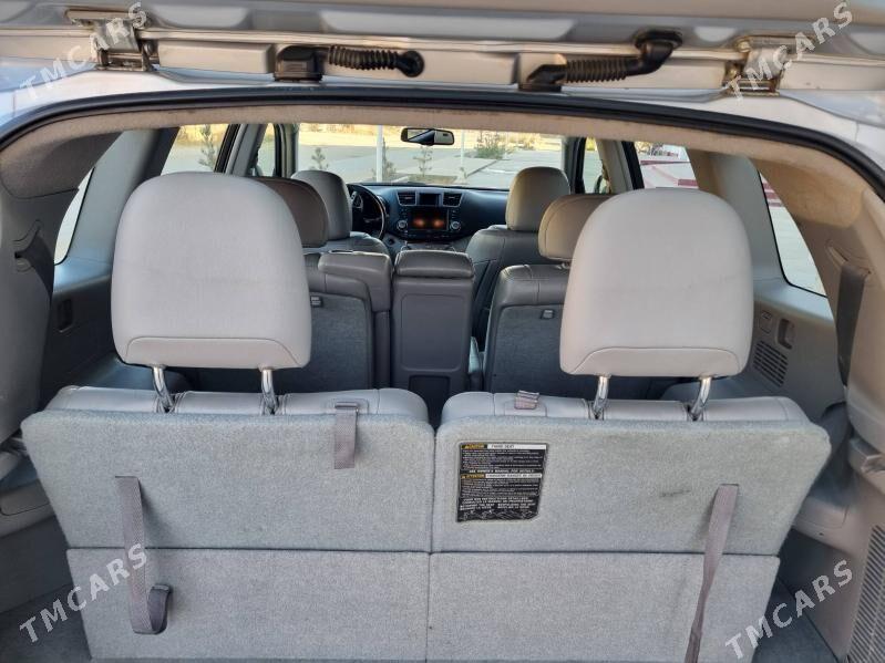 Toyota Highlander 2011 - 375 000 TMT - Гурбансолтан Едже - img 6