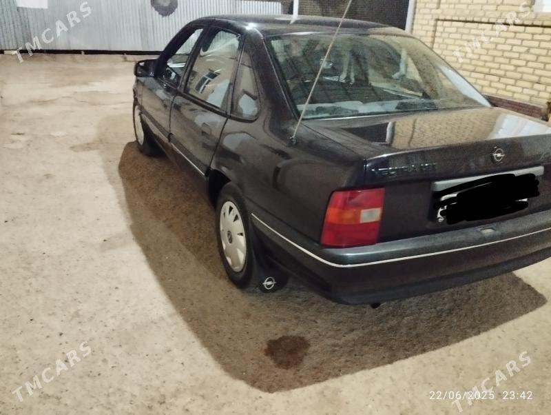 Opel Vectra 1991 - 46 000 TMT - Mary - img 1