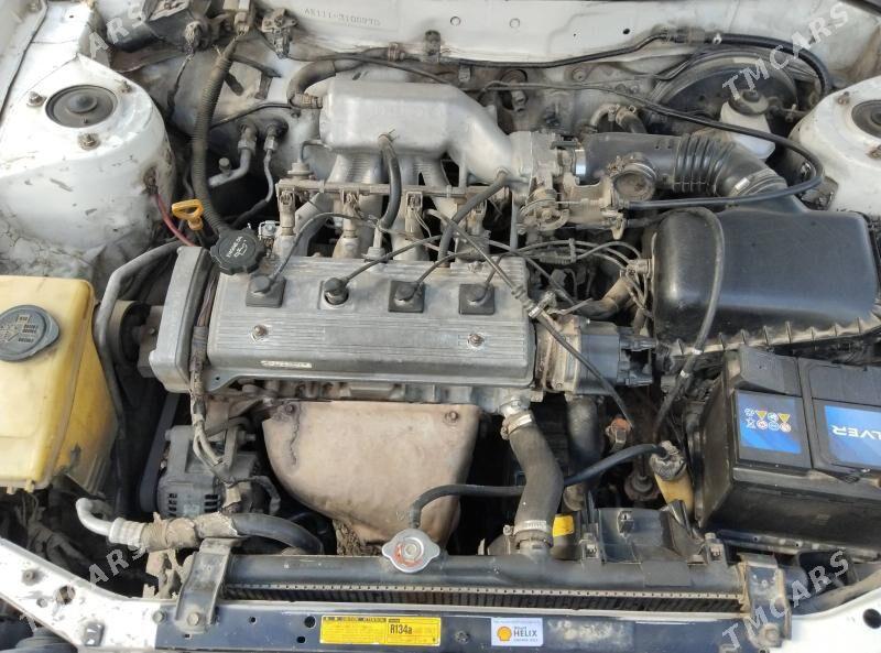 Toyota Corolla 2000 - 70 000 TMT - Туркменбаши - img 2