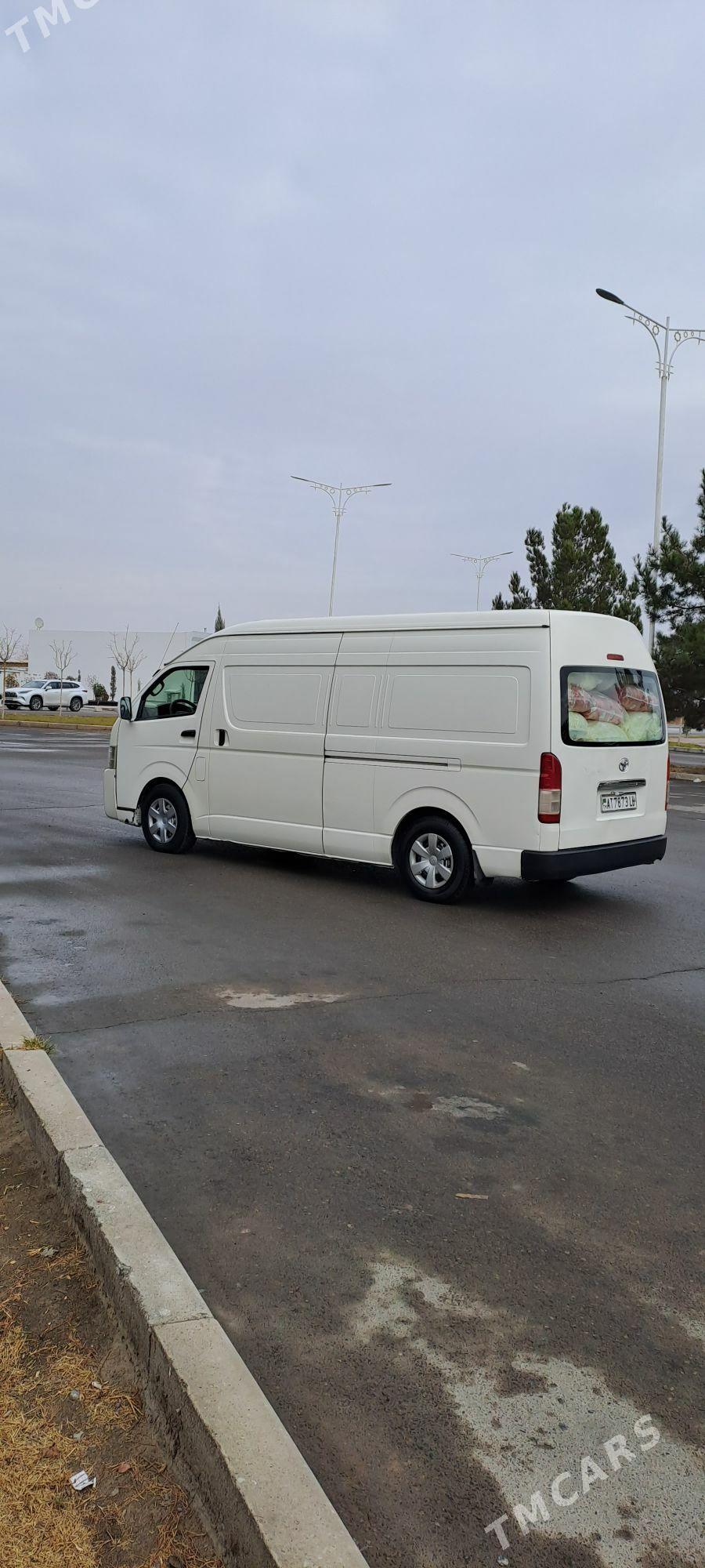 Toyota Hiace 2015 - 355 000 TMT - Туркменабат - img 3