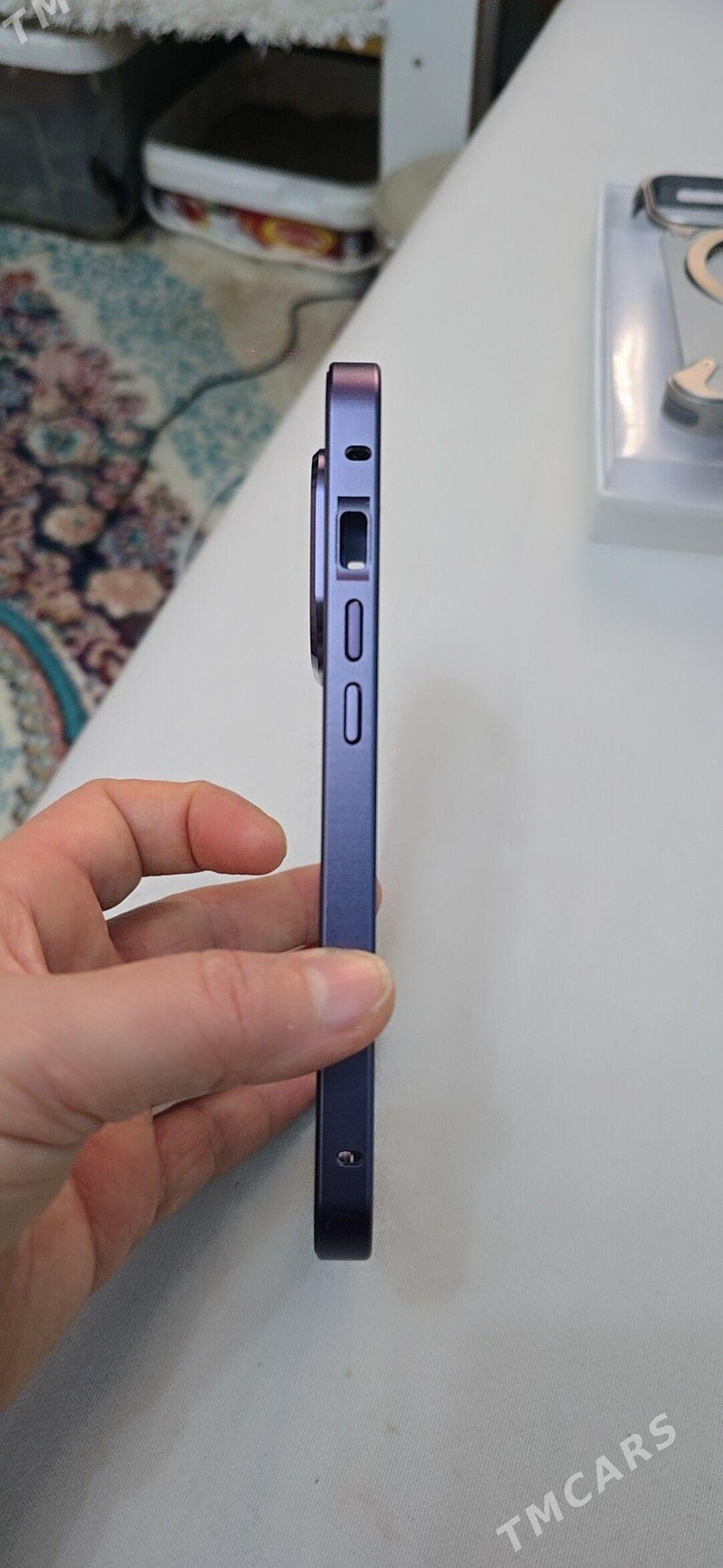 Iphone - Гаудан "В" - img 3