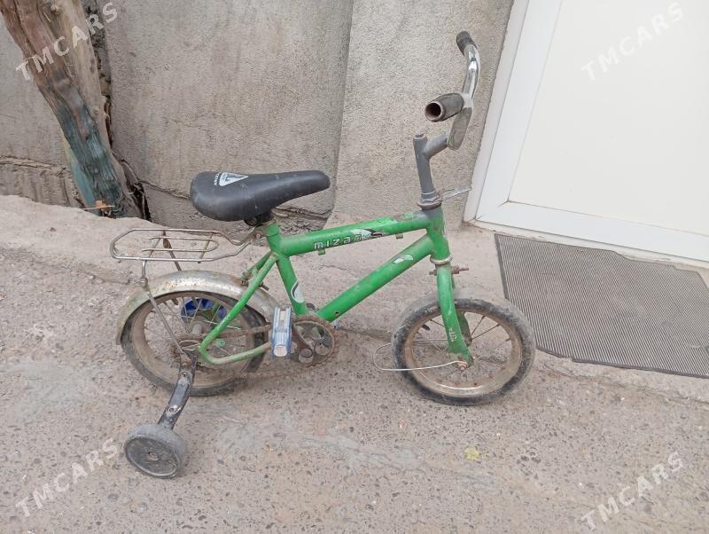 tigir kiçi çaga welik zapças - Bedew - img 2