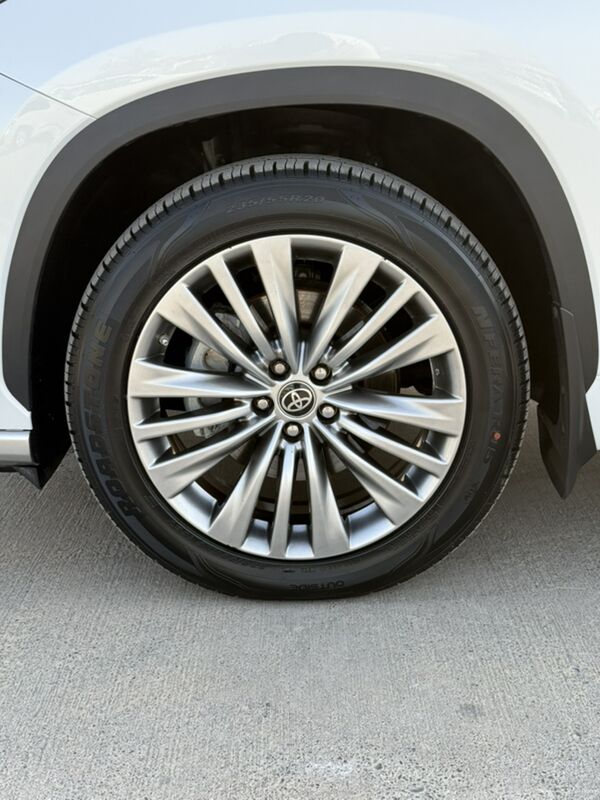 Toyota Highlander 2022 - 885 000 TMT - Ашхабад - img 9