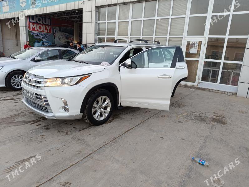Toyota Highlander 2016 - 337 000 TMT - Baýramaly - img 8