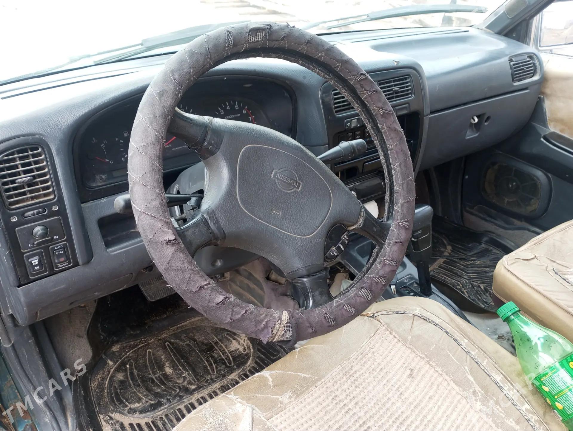 Nissan Pathfinder 1994 - 60 000 TMT - етр. Туркменбаши - img 9