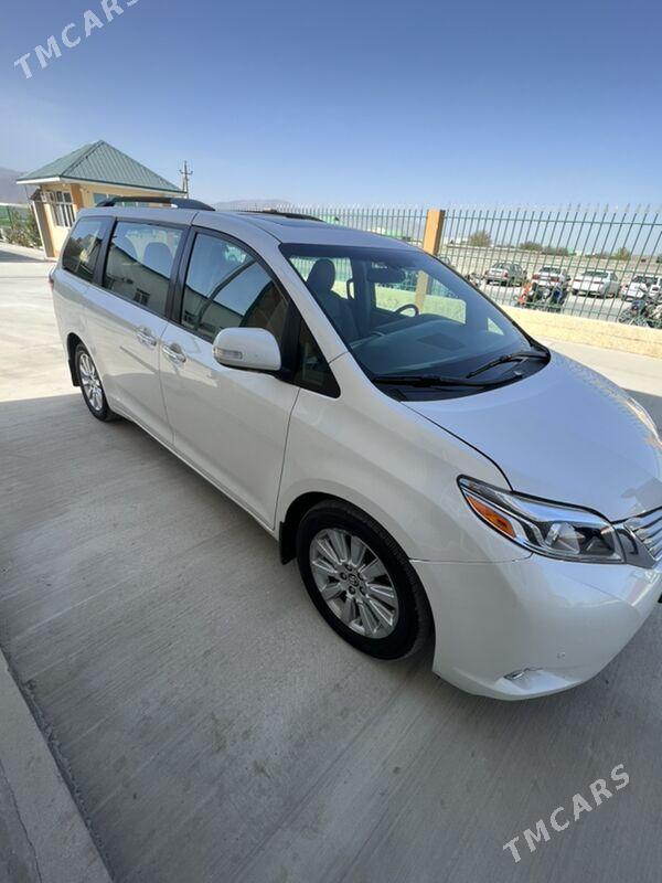 Toyota Sienna 2017 - 410 000 TMT - Бахарден - img 3