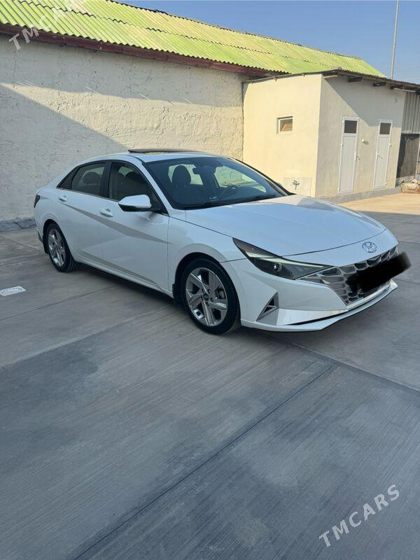 Hyundai Elantra 2021 - 250 000 TMT - Арзув - img 3