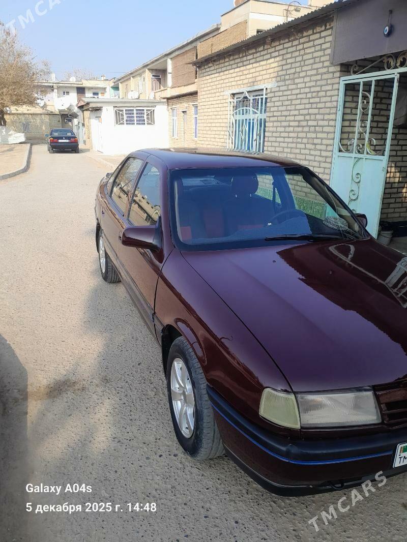 Opel Vectra 1992 - 38 000 TMT - Шатлык - img 3