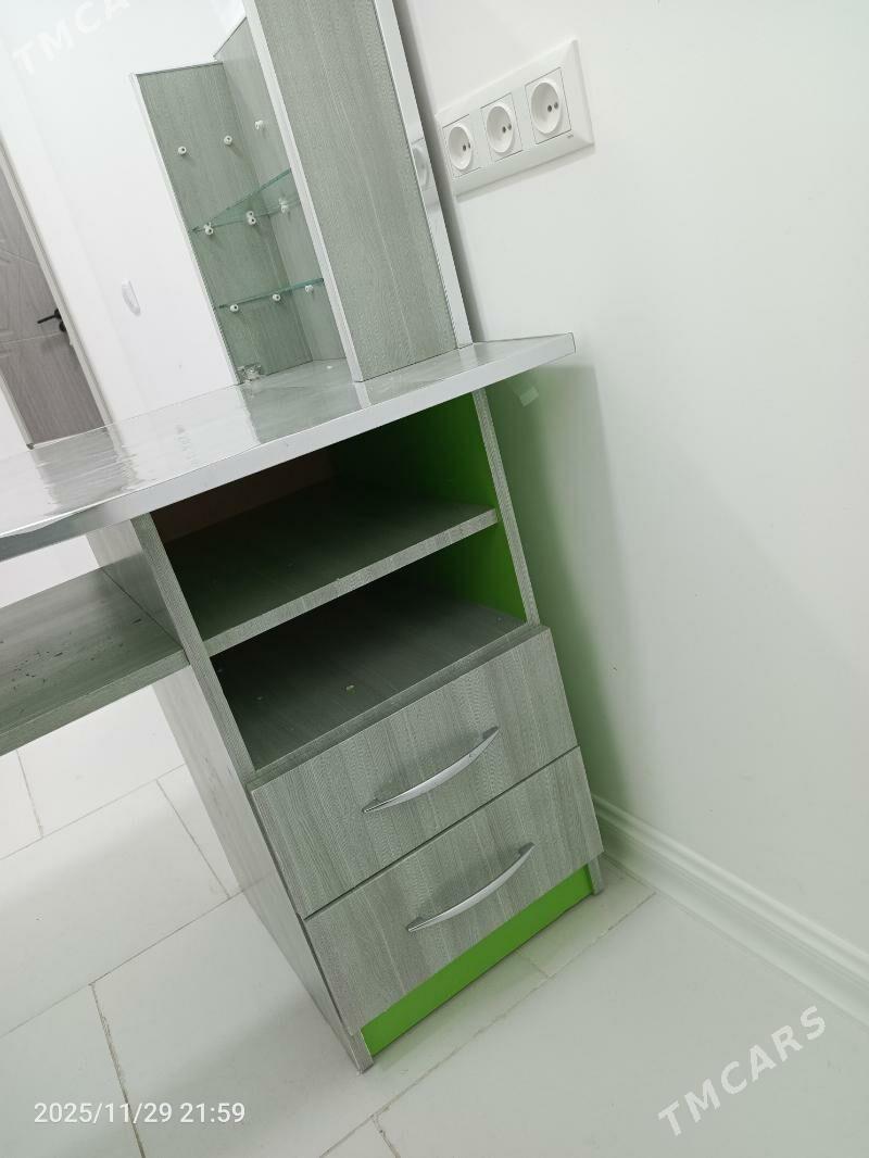 стол - Балканабат - img 2