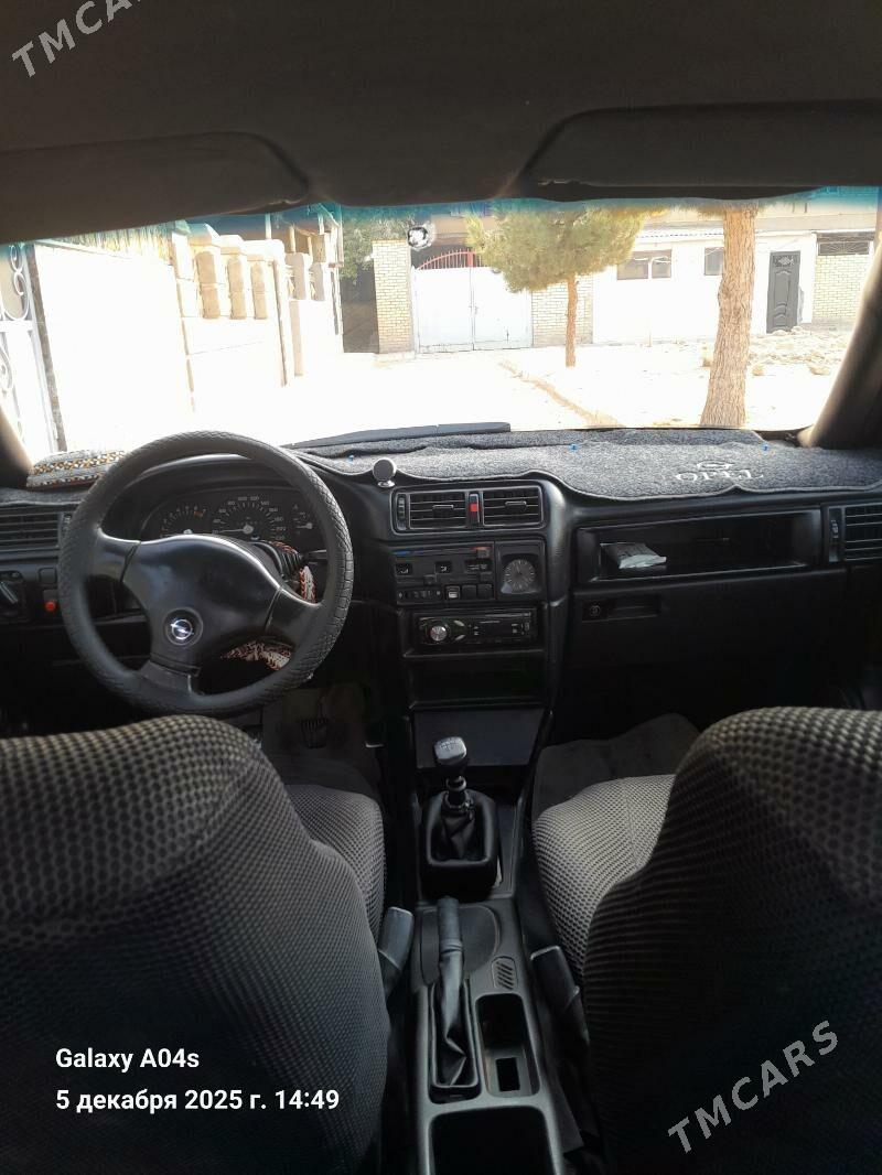 Opel Vectra 1992 - 38 000 TMT - Шатлык - img 5
