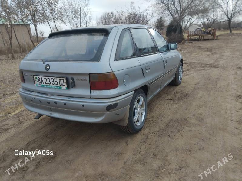Opel Astra 1994 - 55 000 TMT - Болдумсаз - img 3