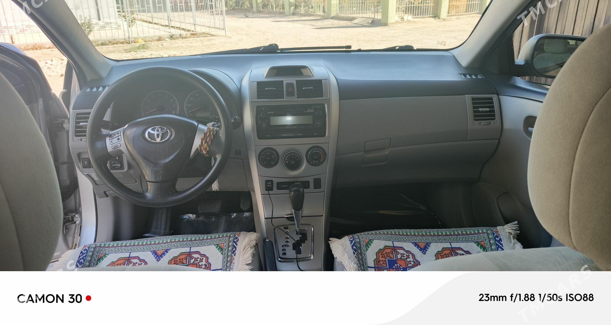 Toyota Corolla 2012 - 150 000 TMT - Дашогуз - img 5