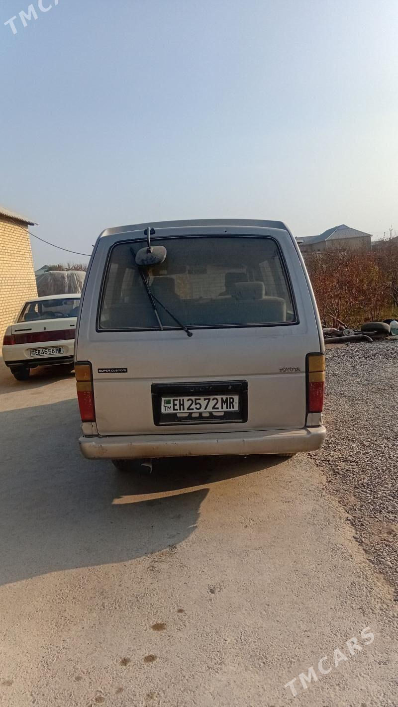 Toyota Hiace 1989 - 33 000 TMT - Sakarçäge - img 2