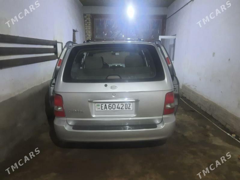 Kia Carnival 2001 - 70 000 TMT - Кёнеургенч - img 8