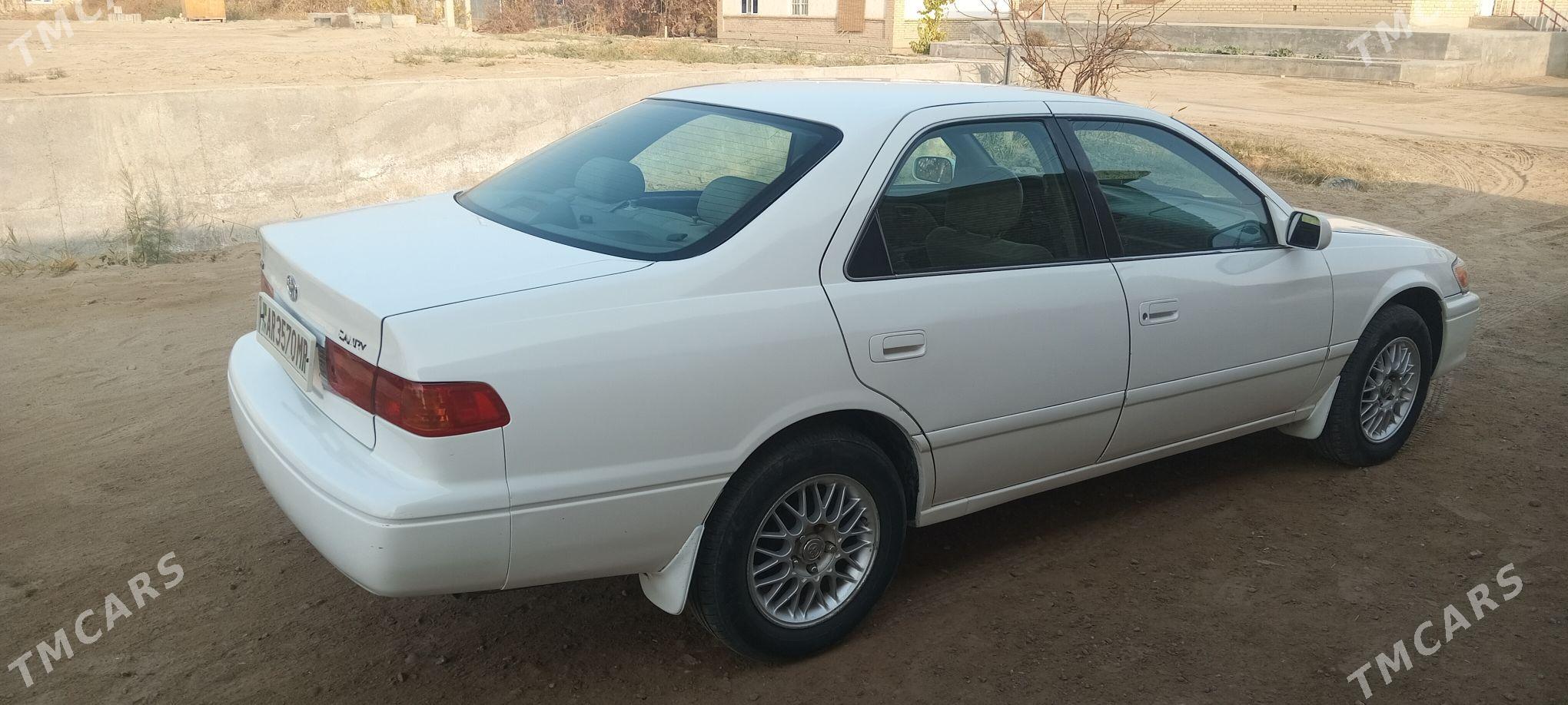 Toyota Camry 2001 - 155 000 TMT - Sakarçäge - img 5