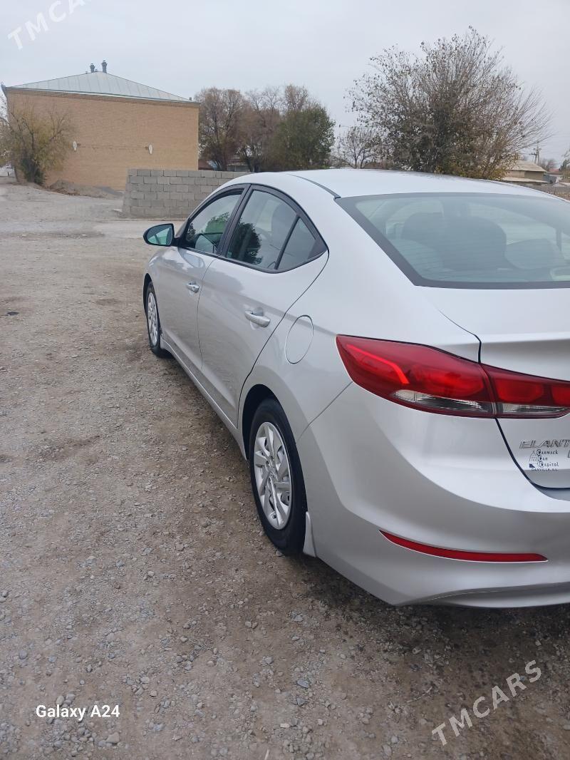 Hyundai Elantra 2018 - 200 000 TMT - Бахарден - img 3