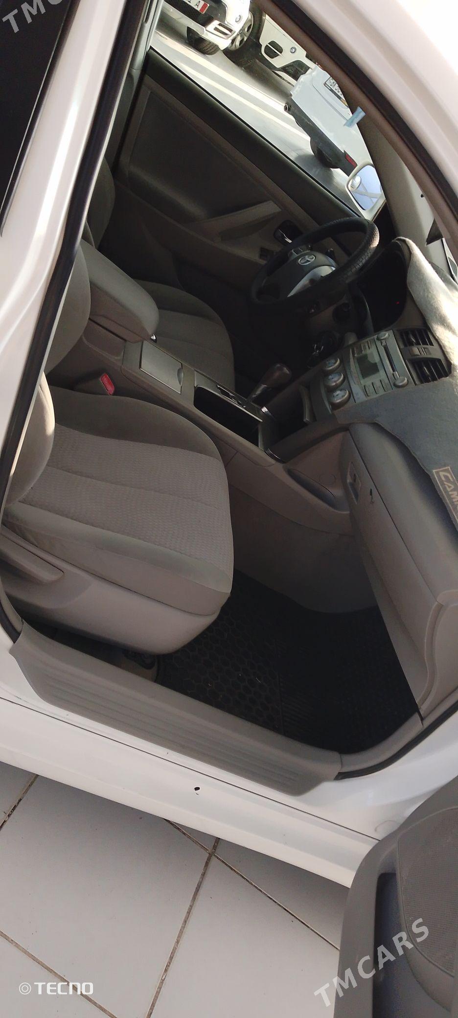 Toyota Camry 2010 - 190 000 TMT - Daşoguz - img 2