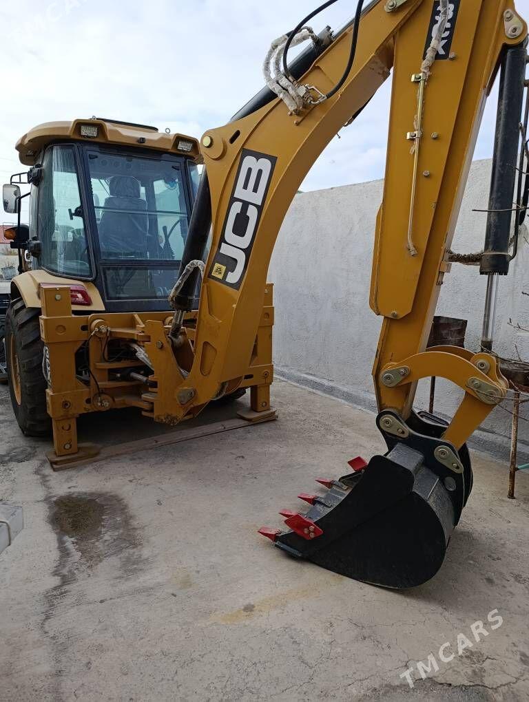 JCB 3CX Pothole Master 2025 - 1 200 000 TMT - Ашхабад - img 6