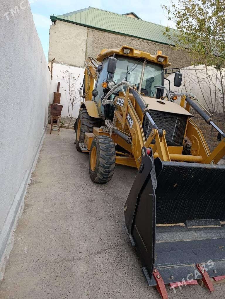 JCB 3CX Pothole Master 2025 - 1 200 000 TMT - Ашхабад - img 2
