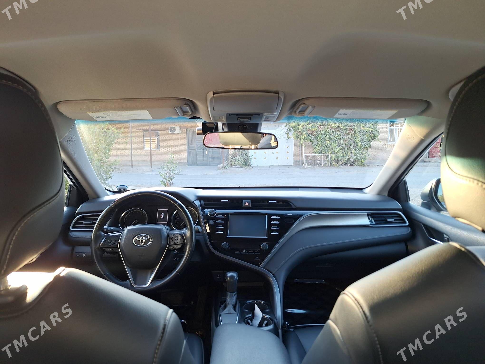 Toyota Camry 2019 - 310 000 TMT - Türkmenabat - img 4