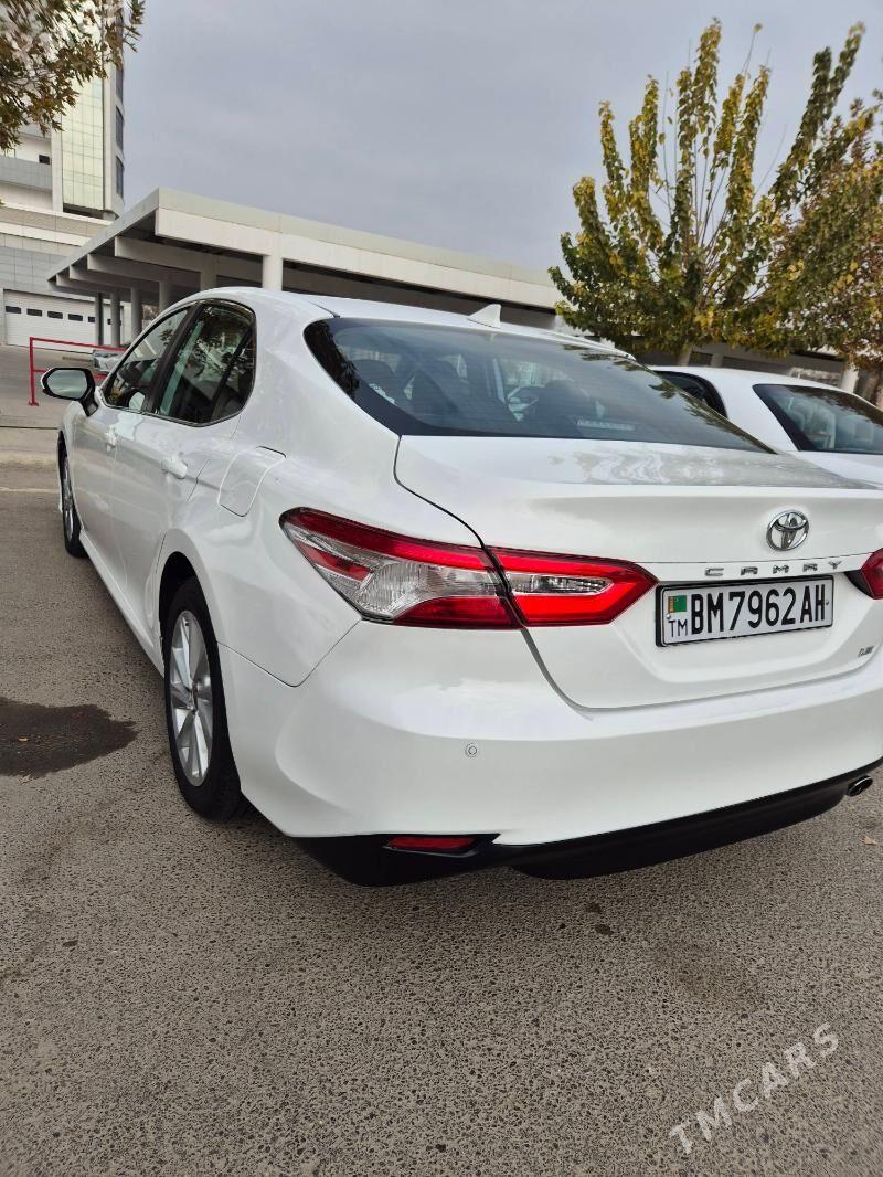 Toyota Camry 2021 - 336 000 TMT - Aşgabat - img 4