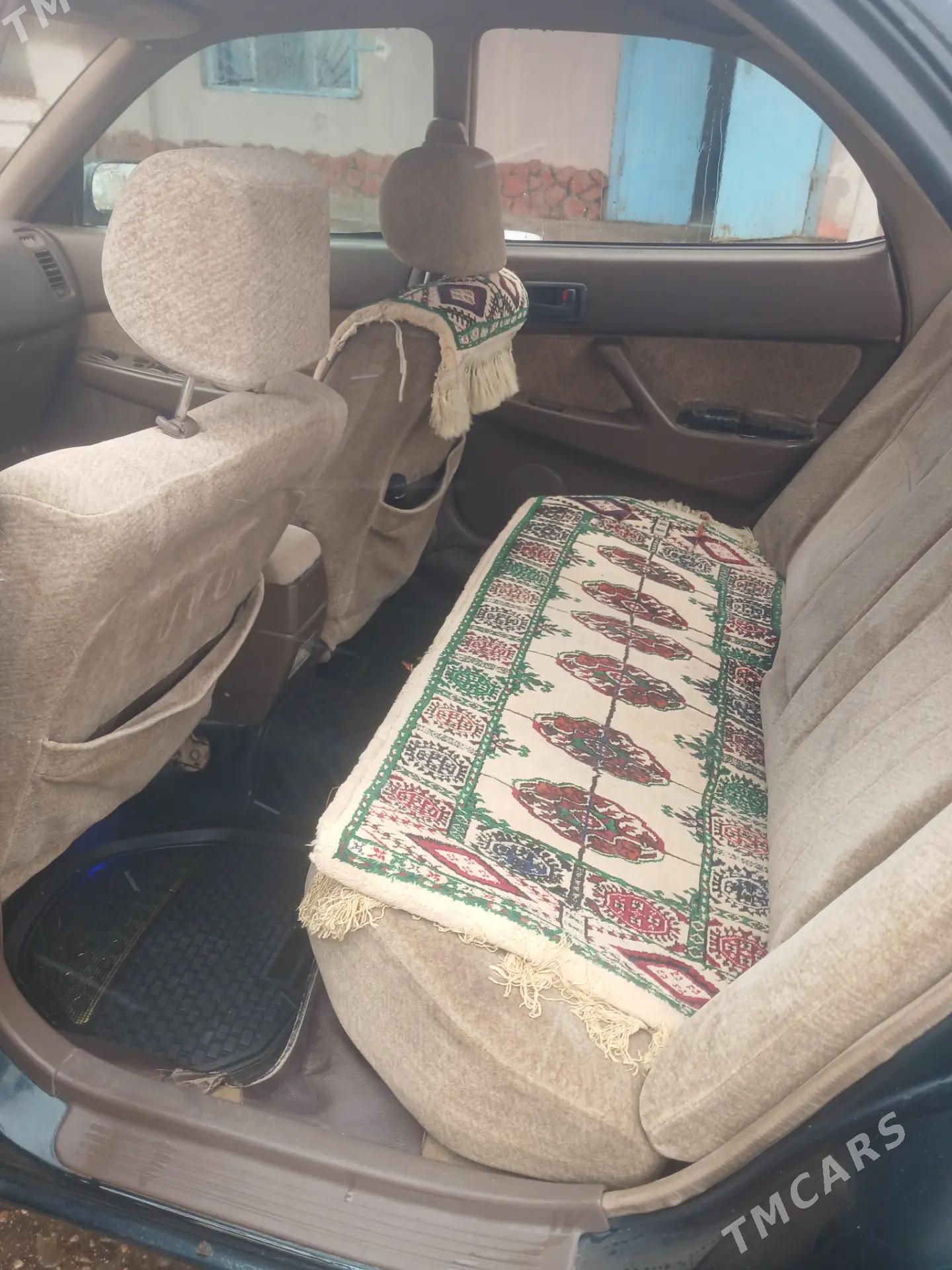 Toyota Vista 1995 - 44 000 TMT - Darganata - img 6