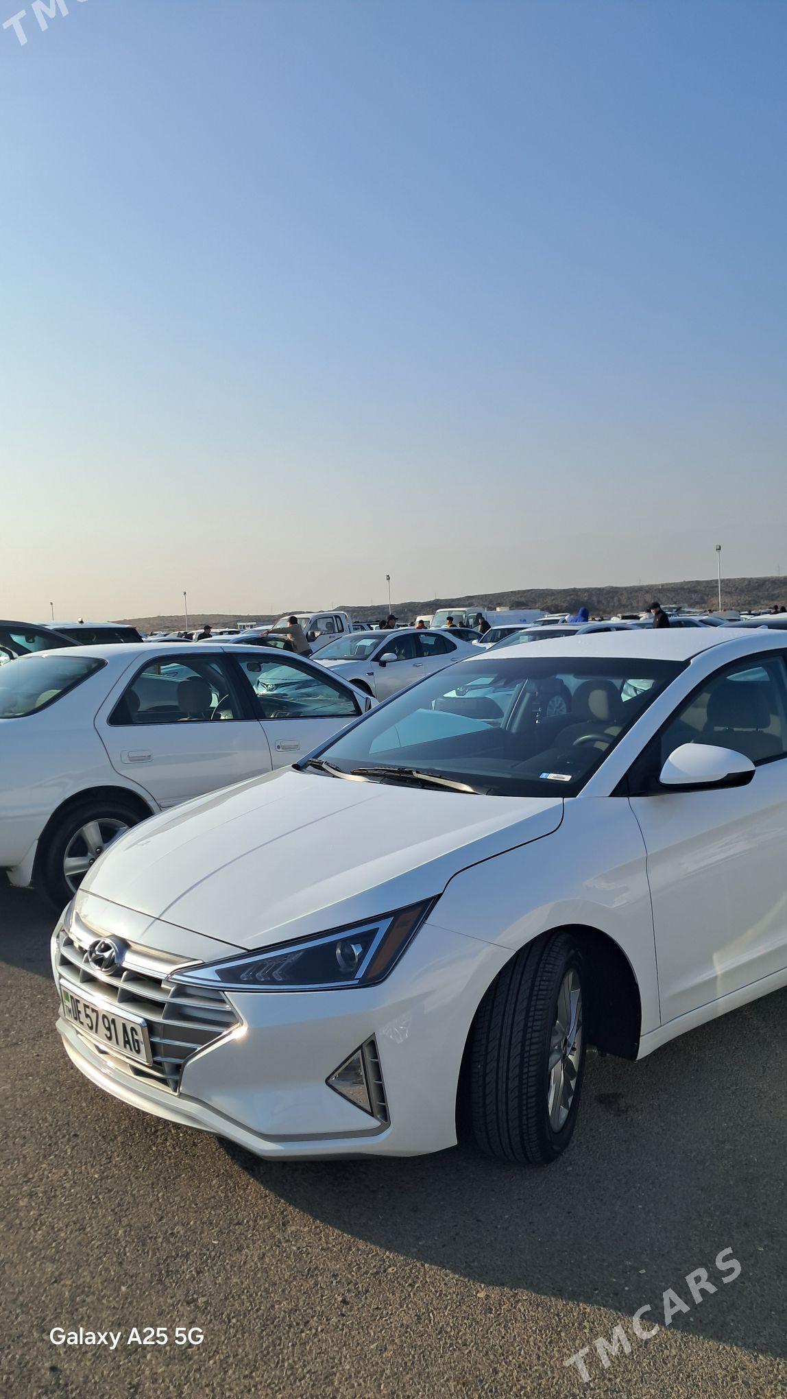 Hyundai Elantra 2020 - 230 000 TMT - Ашхабад - img 4