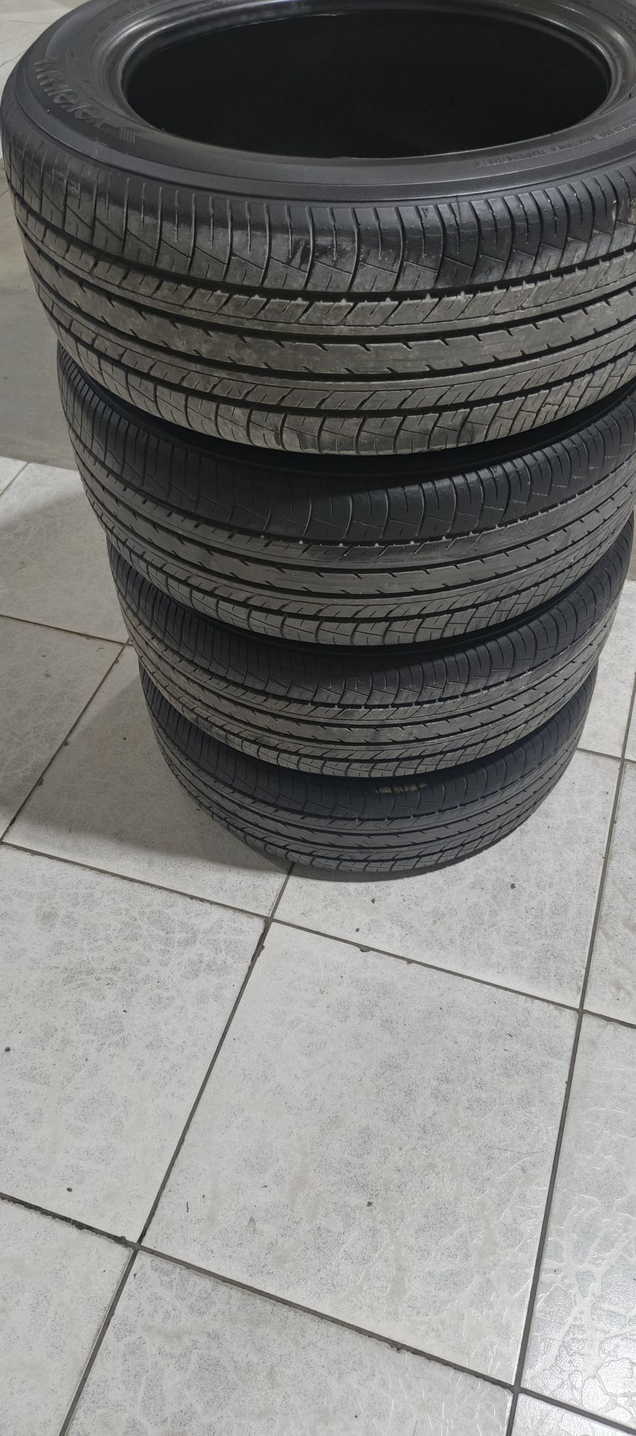 Yokohama 215 55 17 2 500 TMT - Garadamak - img 2