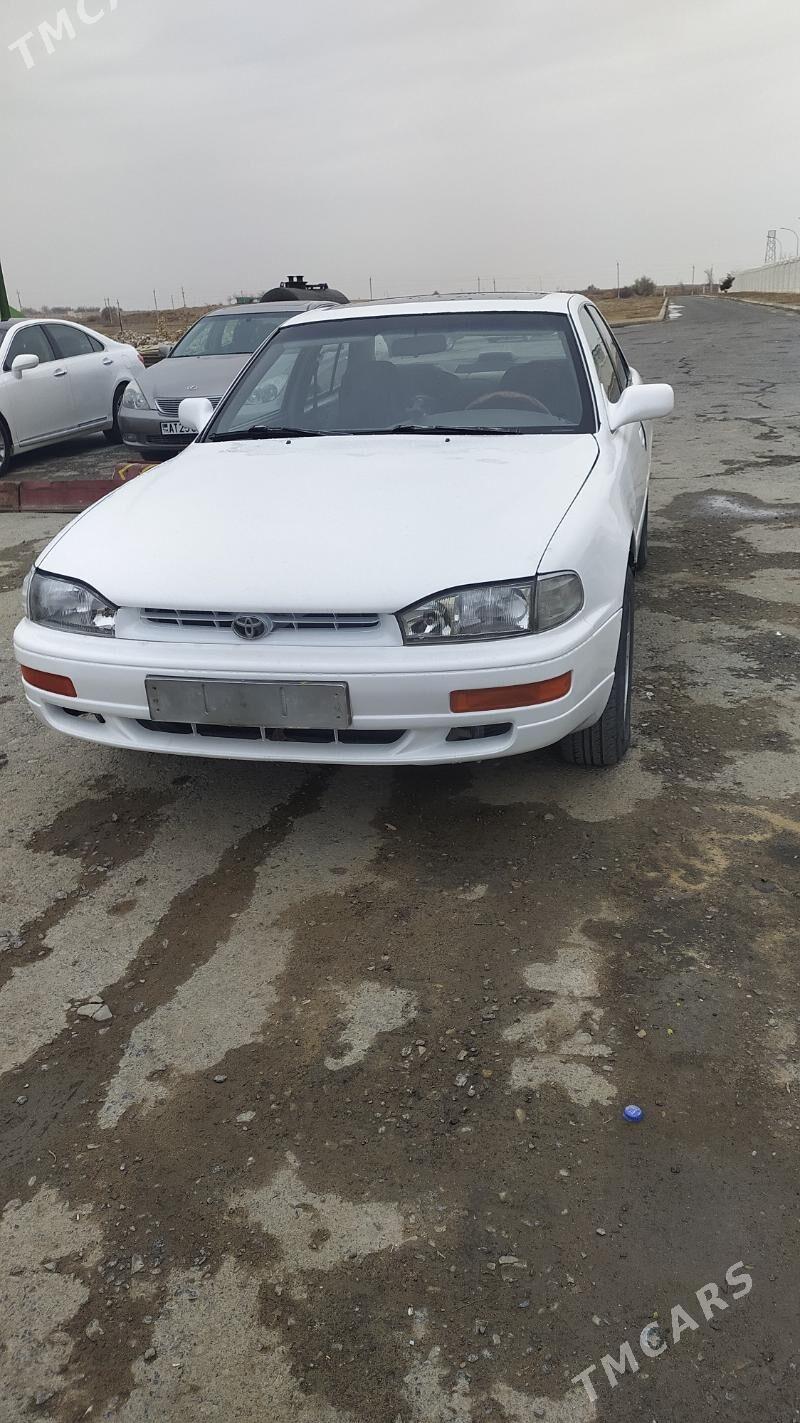 Toyota Camry 1993 - 105 000 TMT - Газаджак - img 3