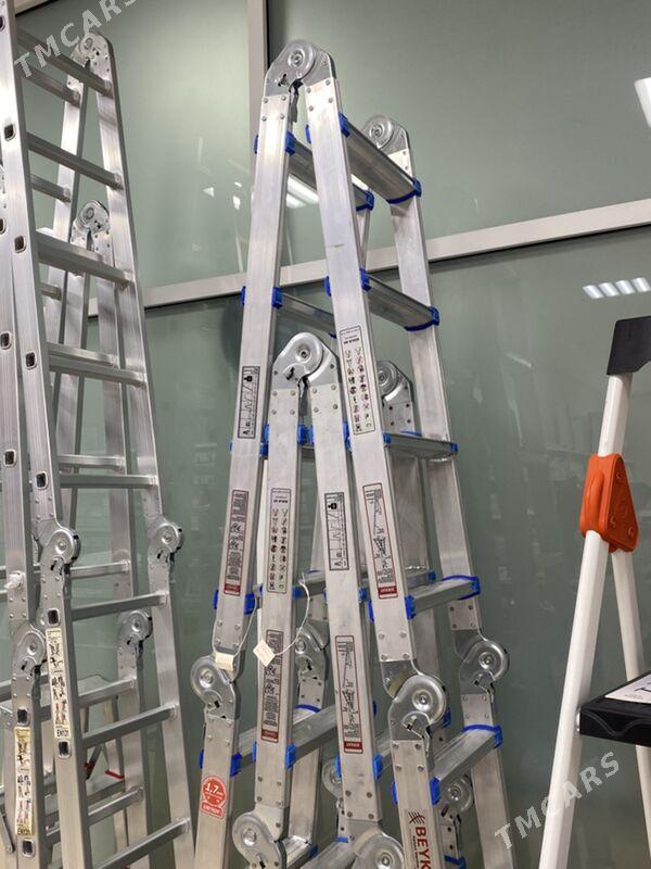 Merdiwan - Moskowskiý köç. (10 ýyl abadançylyk şaýoly) - img 2