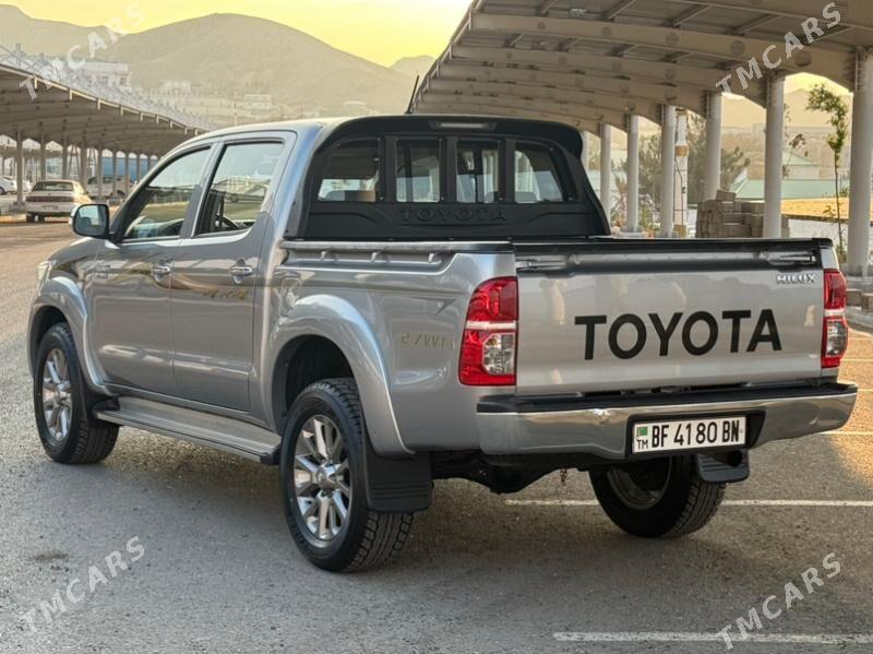 Toyota Hilux 2015 - 415 000 TMT - Туркменбаши - img 7
