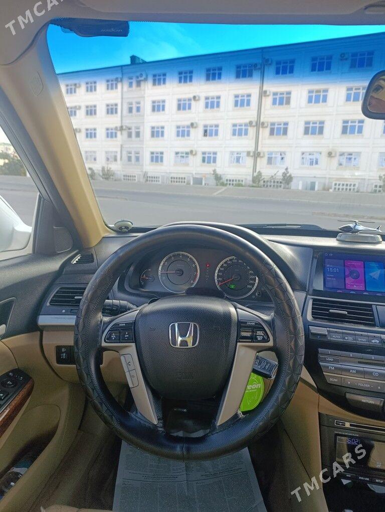 Honda Accord 2011 - 172 000 TMT - Бузмеин - img 9