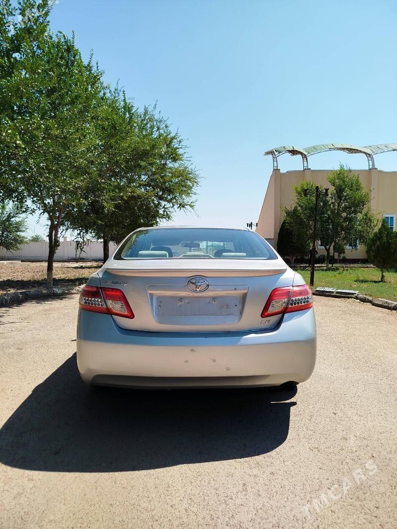 Toyota Camry 2010 - 150 000 TMT - Babadaýhan - img 4