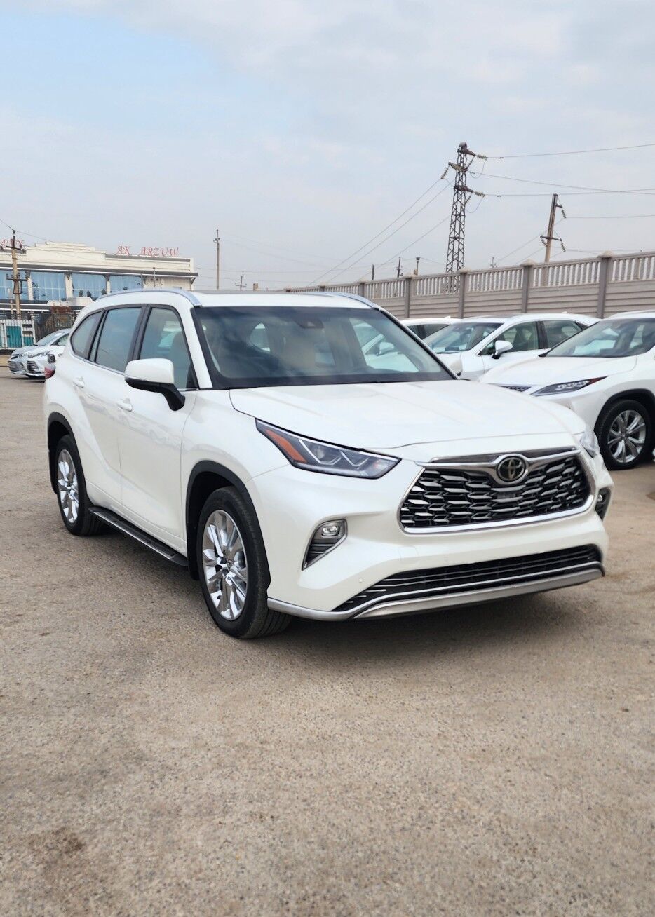 Toyota Highlander 2021 - 590 000 TMT - Мары - img 2