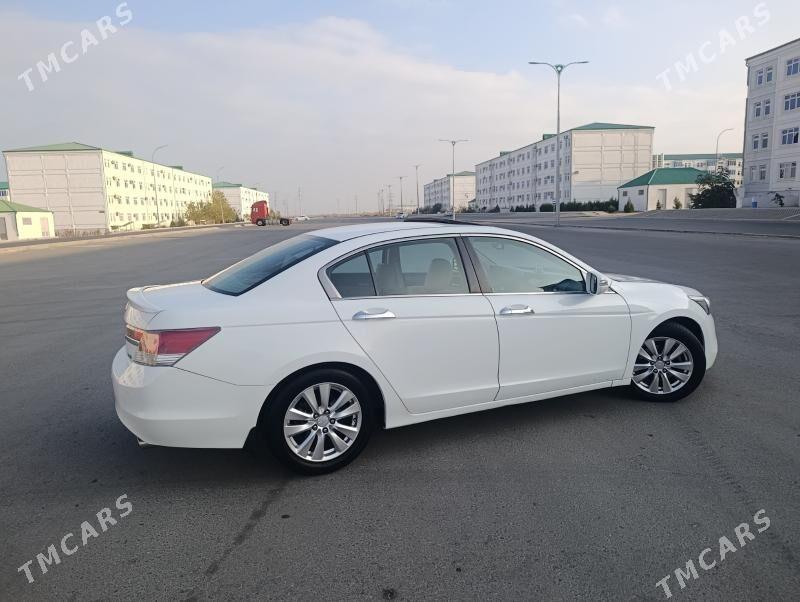 Honda Accord 2011 - 172 000 TMT - Бузмеин - img 5
