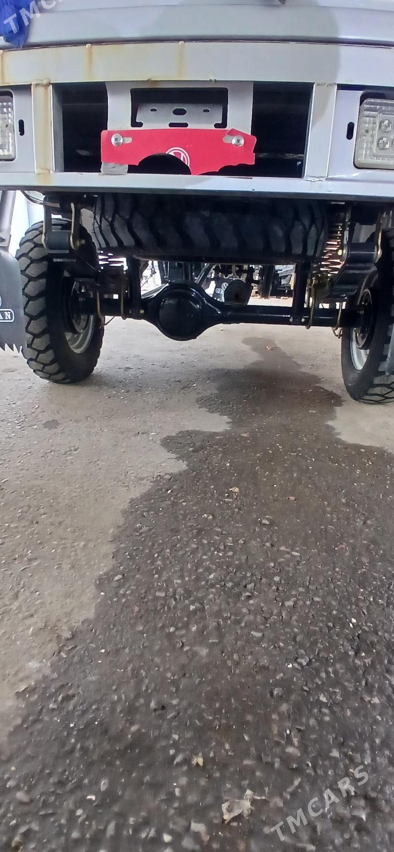 Jawa Forty Two 2025 - 30 000 TMT - 30 mkr - img 3