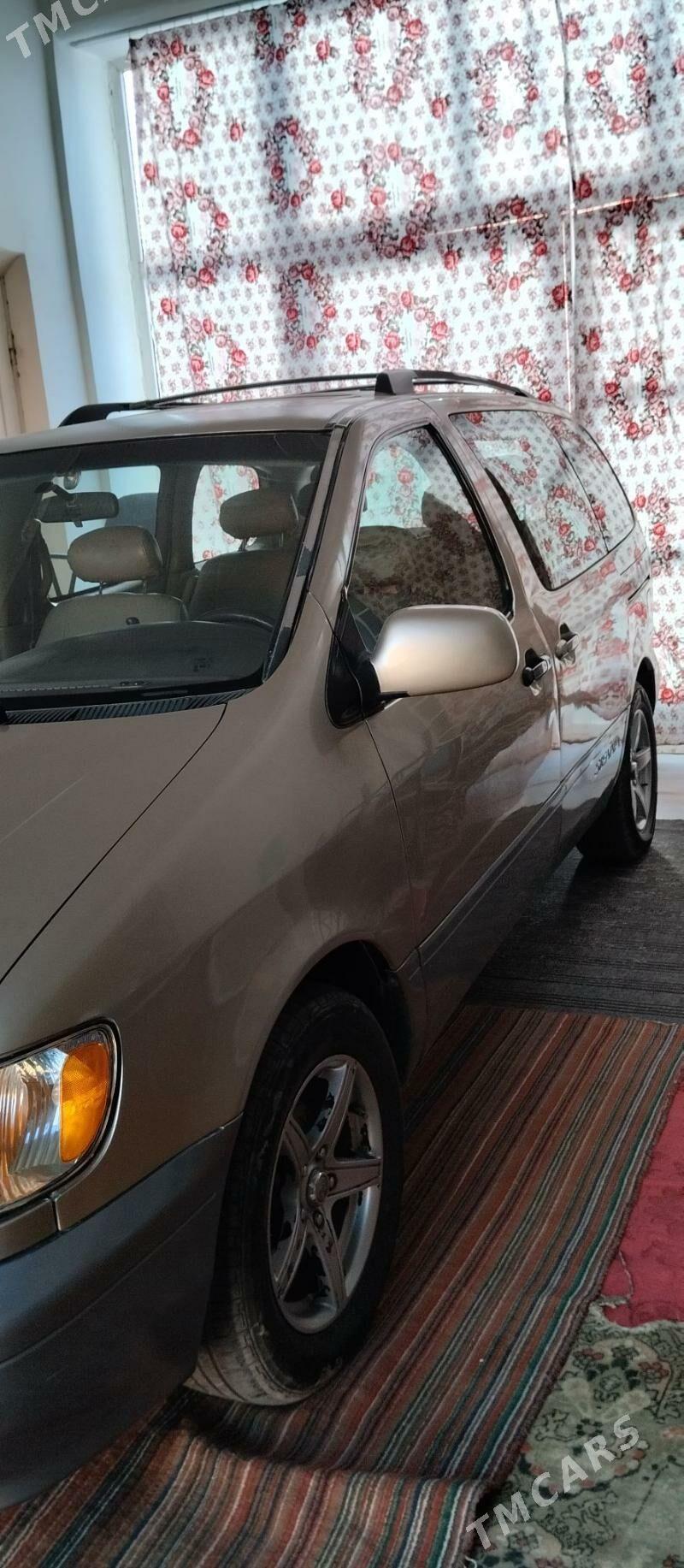 Toyota Sienna 2001 - 150 000 TMT - Mary - img 2