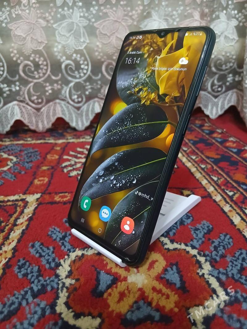 SAMSUNG F13 - Мары - img 2