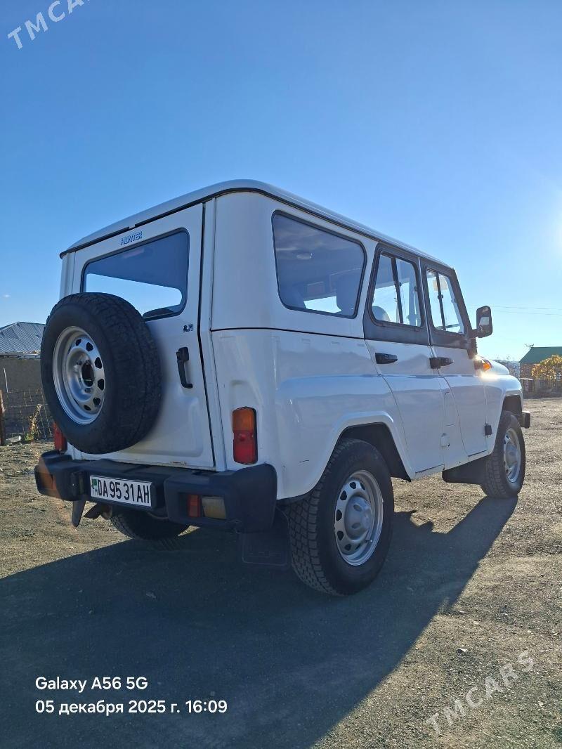 UAZ 469 2011 - 125 000 TMT - Bäherden - img 3