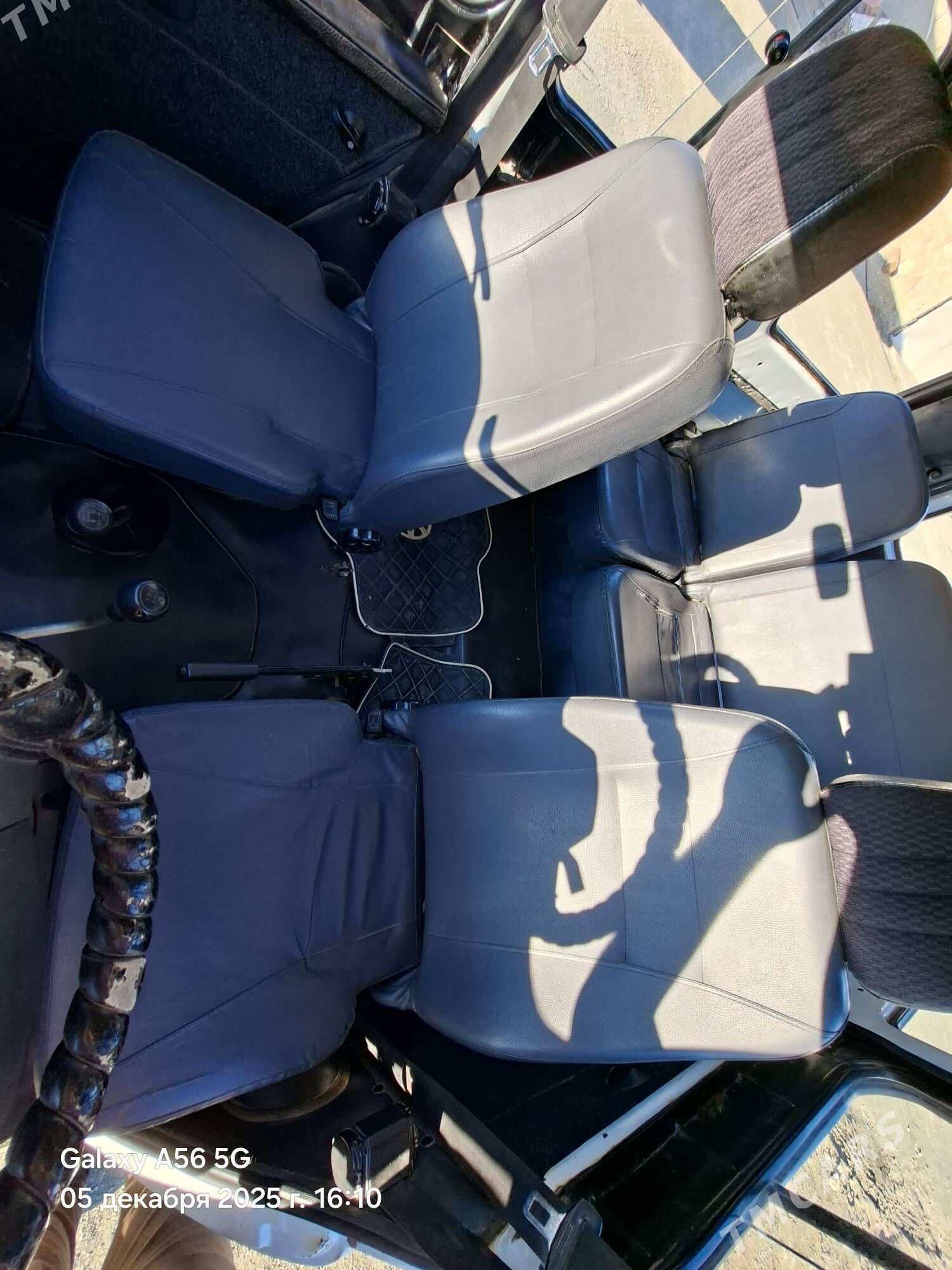 UAZ 469 2011 - 125 000 TMT - Bäherden - img 6