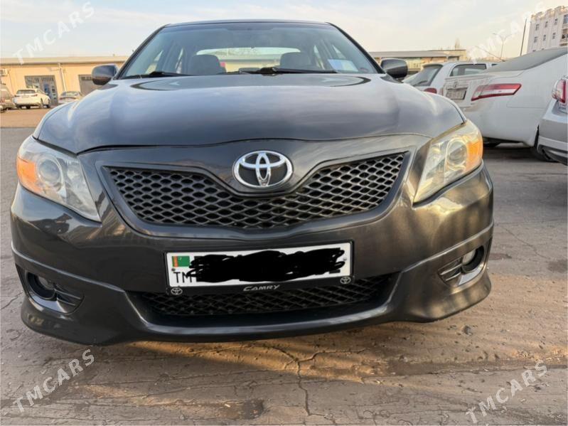 Toyota Camry 2010 - 190 000 TMT - Дашогуз - img 4