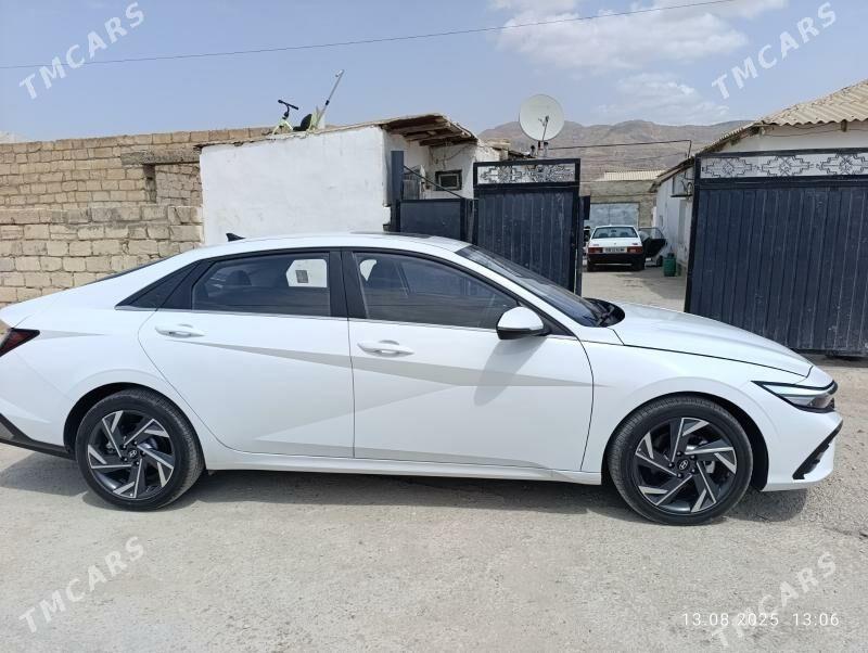 Hyundai Elantra 2025 - 280 000 TMT - Балканабат - img 3